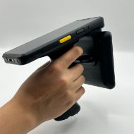 دستگاه هندهلد RFID مخصوص انبارگردانی و جستجوی کالا