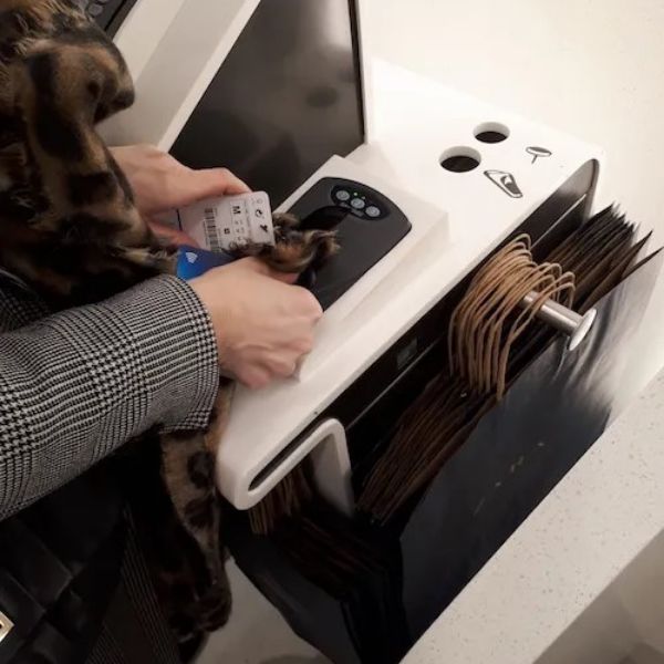 صندوق خودپرداز RFID برای فروشگاه‌های بدون صندوقدار و هوشمند