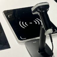 دستگاه مبدل بارکد به RFID در انبار فروشگاه
